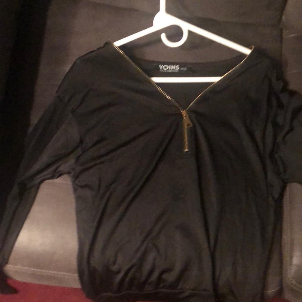 Black yoins